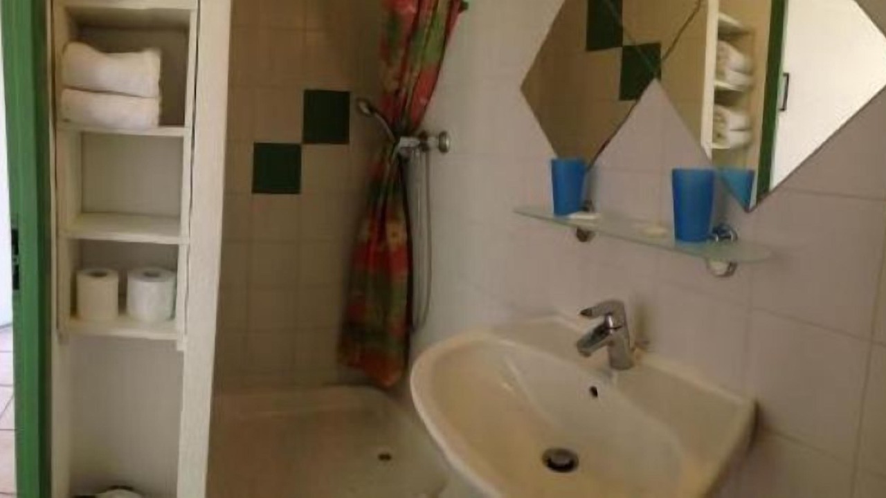 Photo of Bathroom in Gemenos