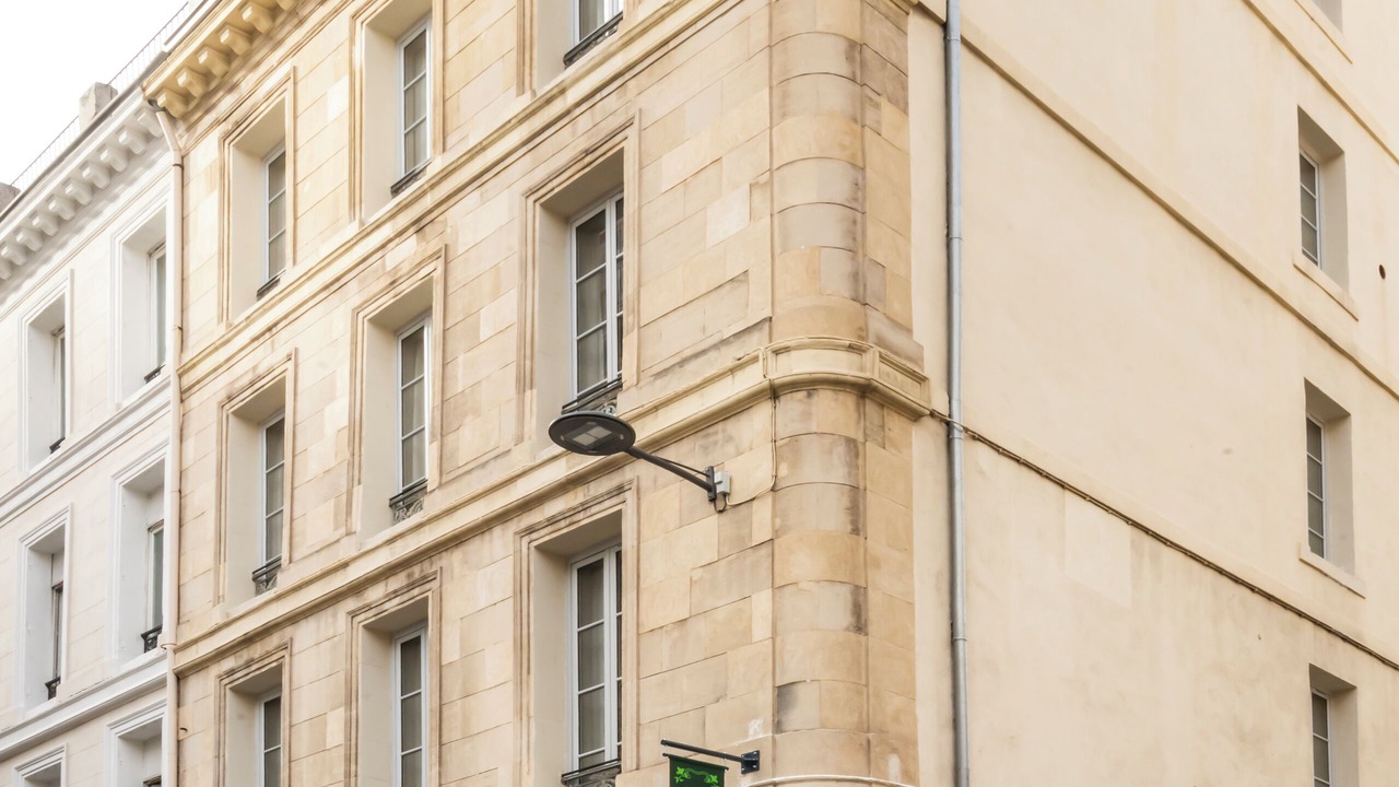 Photo of Outdoor in Palais de justice