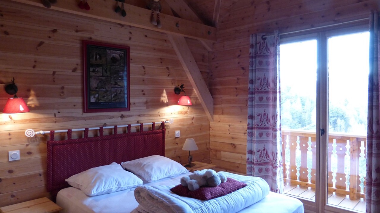 Photo of Bedroom in Enchastrayes