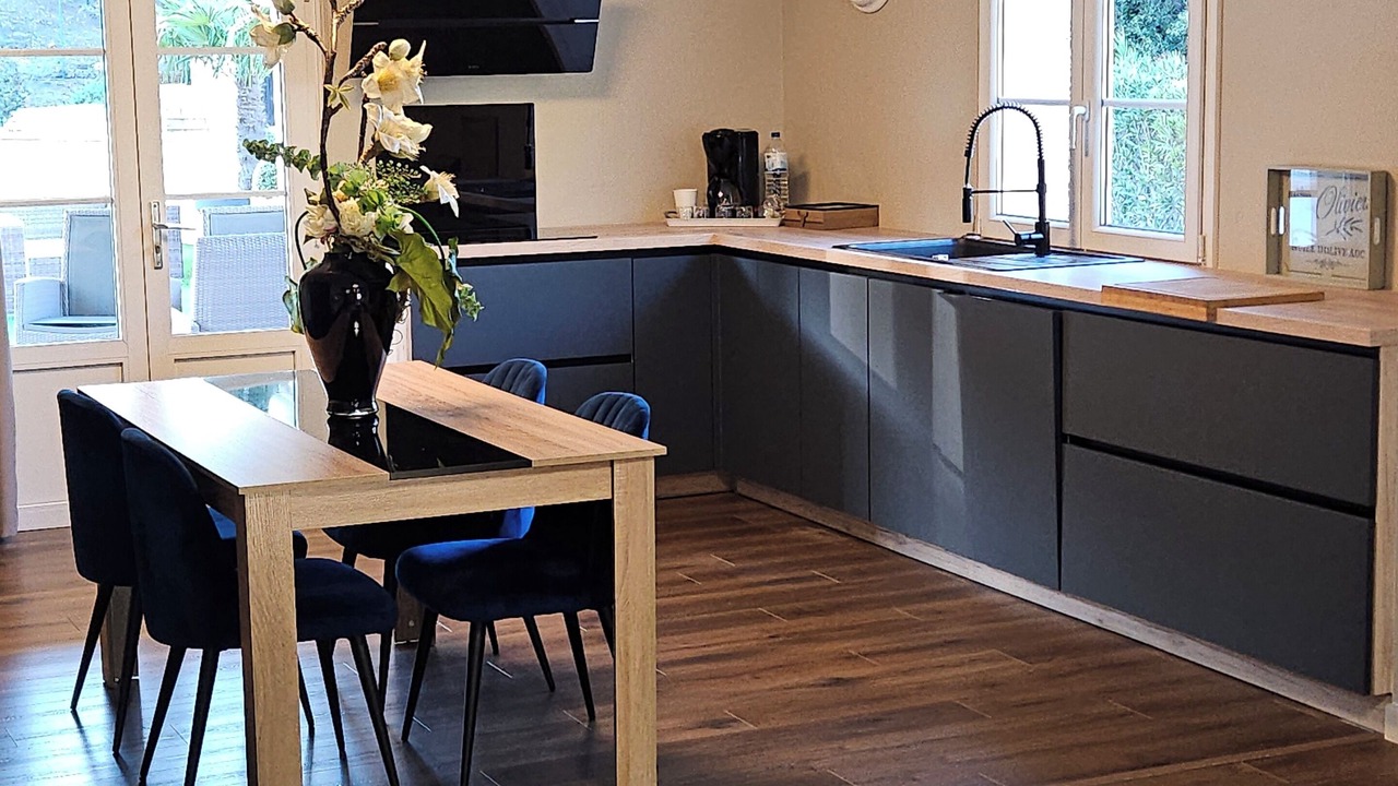 Photo of Kitchen in Mimet