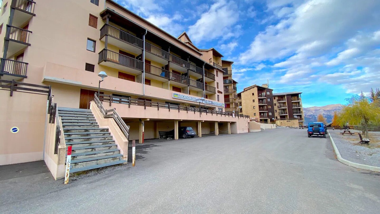 Photo of Outdoor in Enchastrayes