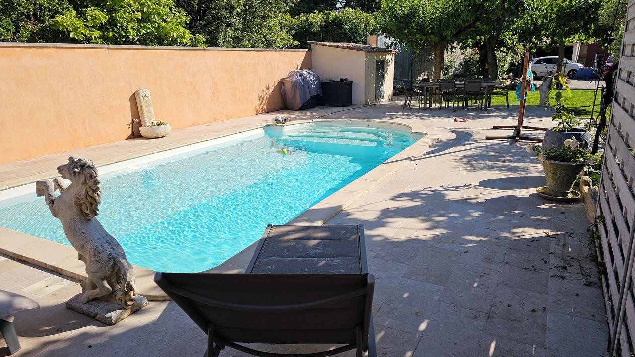 Photo of Outdoor in Milhaud