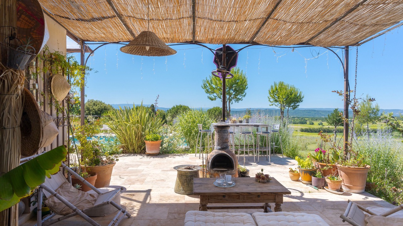 Photo of Outdoor in Cabrieres-dʼAigues