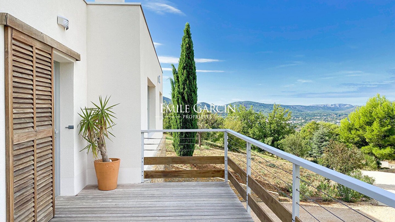 Photo of Outdoor in Gemenos