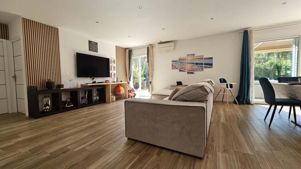 Photo of Livingroom in La Crau