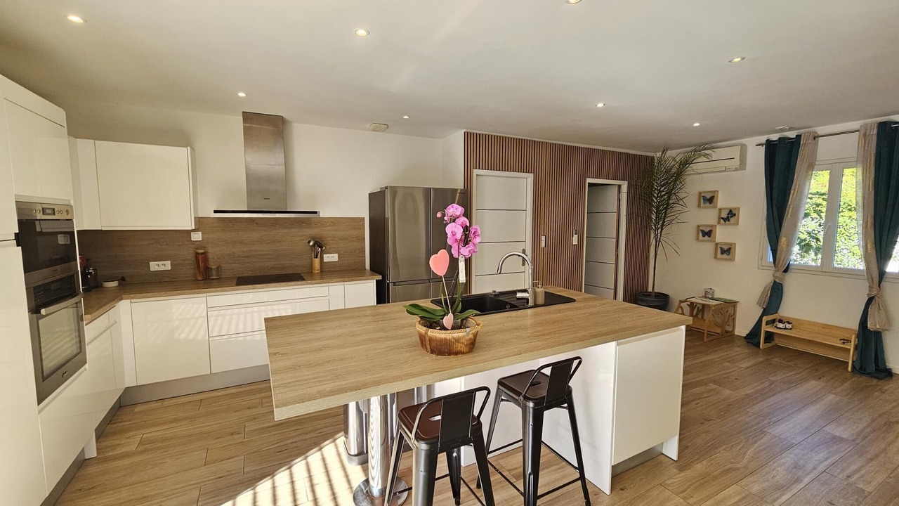 Photo of Kitchen in La Crau