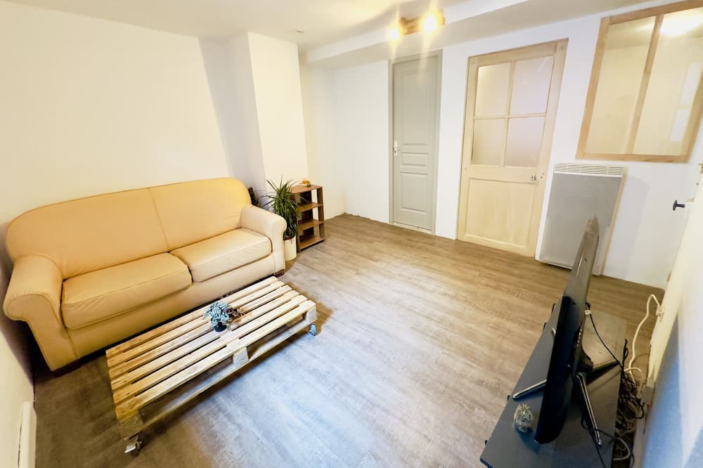 Photo of Livingroom in Montagnac