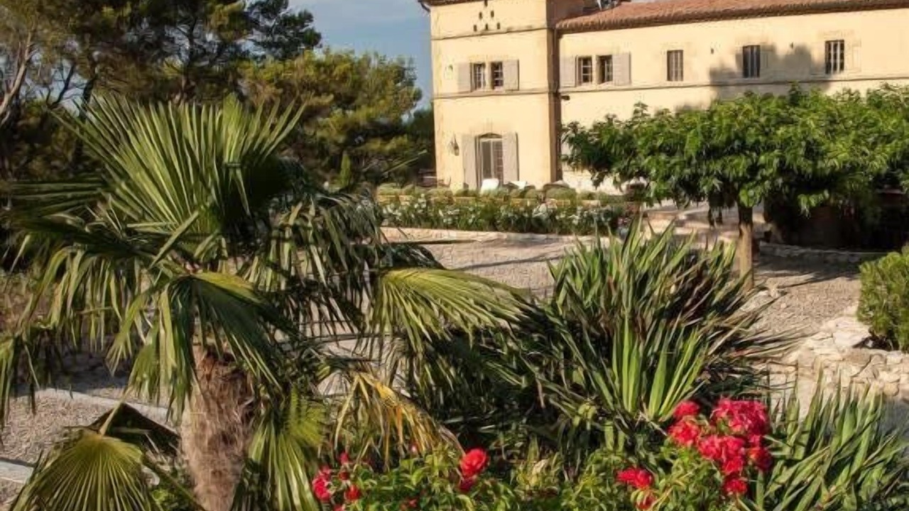 Photo of Outdoor in Orgon