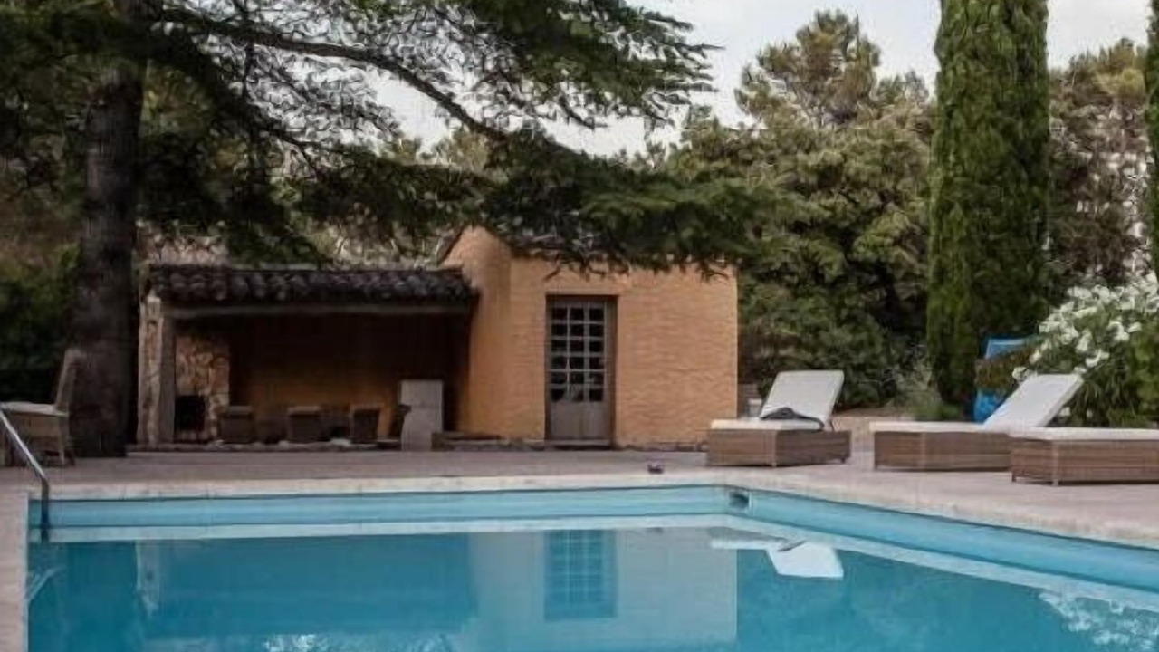 Photo of Outdoor in Orgon