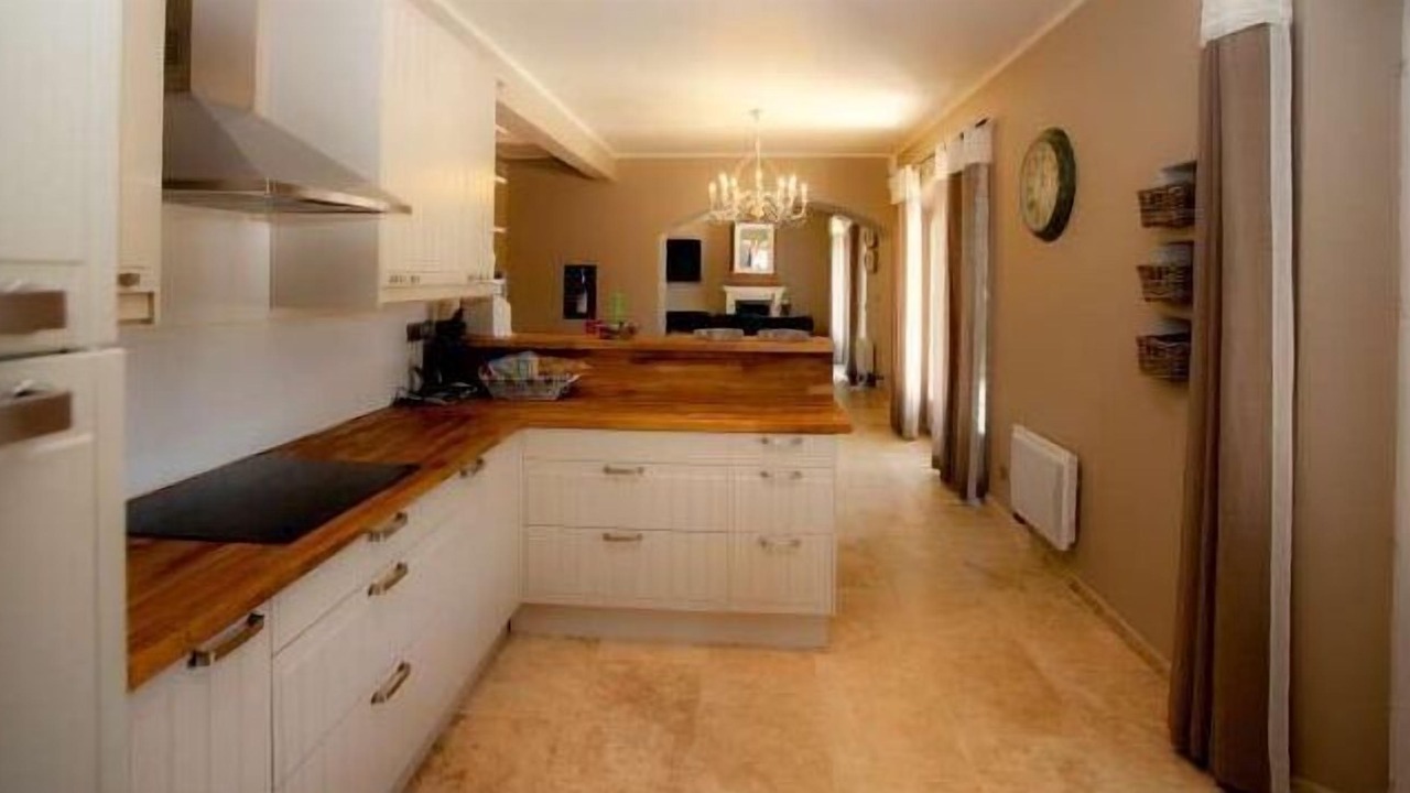 Photo of Kitchen in Apt