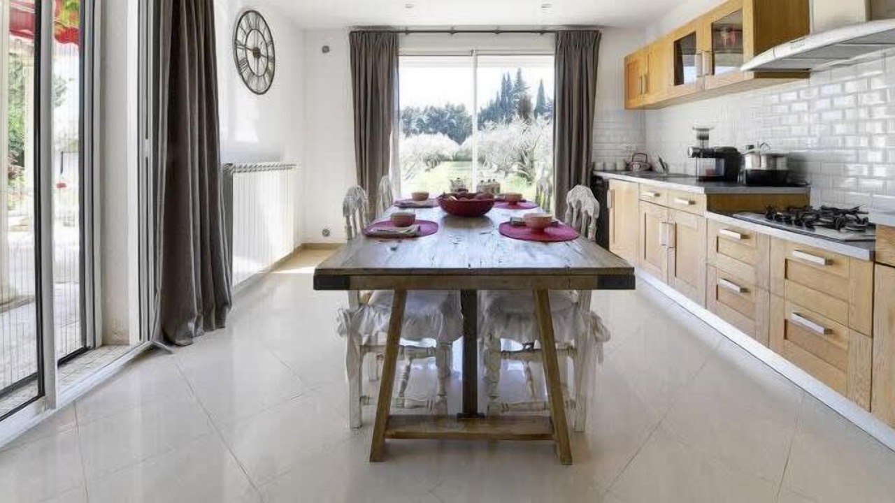 Photo of Kitchen in Tarascon