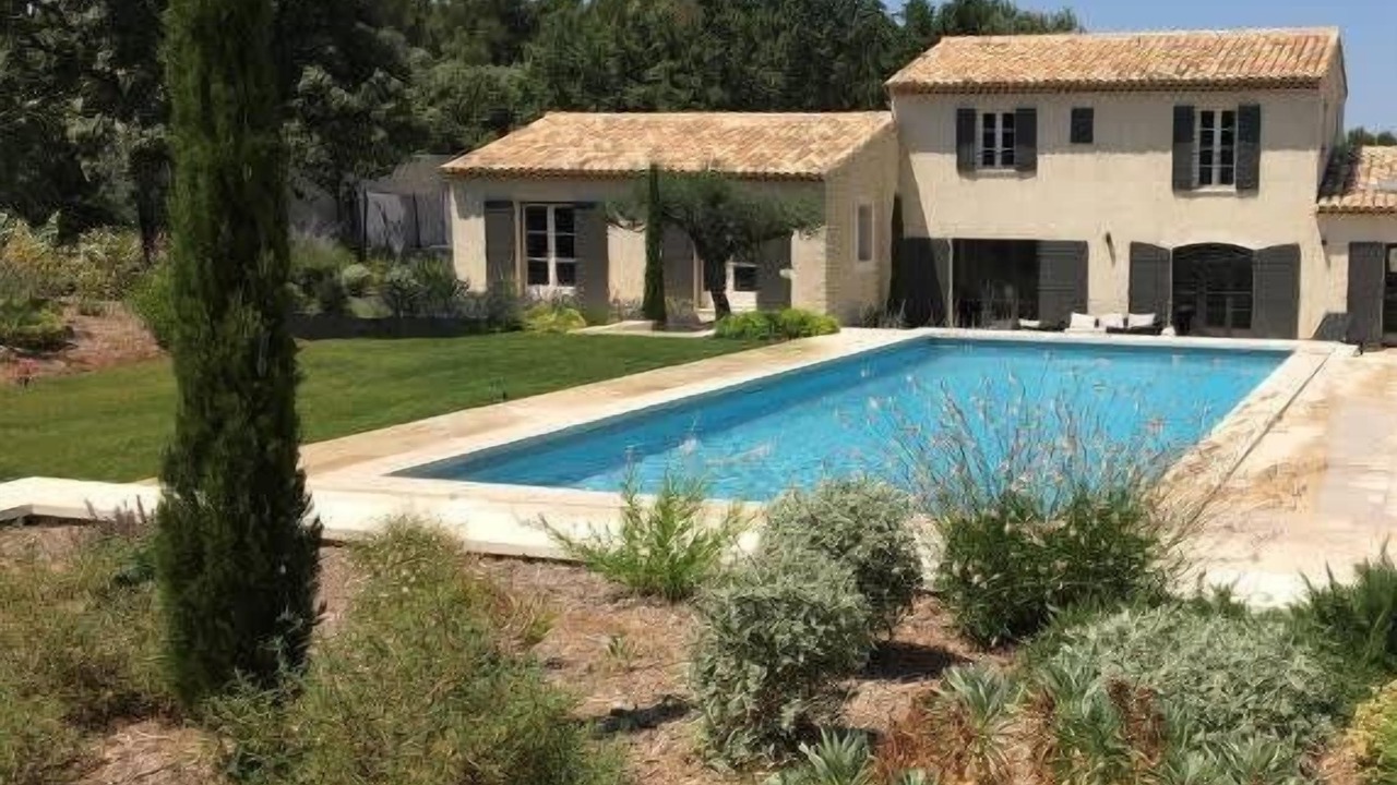 Photo of Outdoor in Eyragues