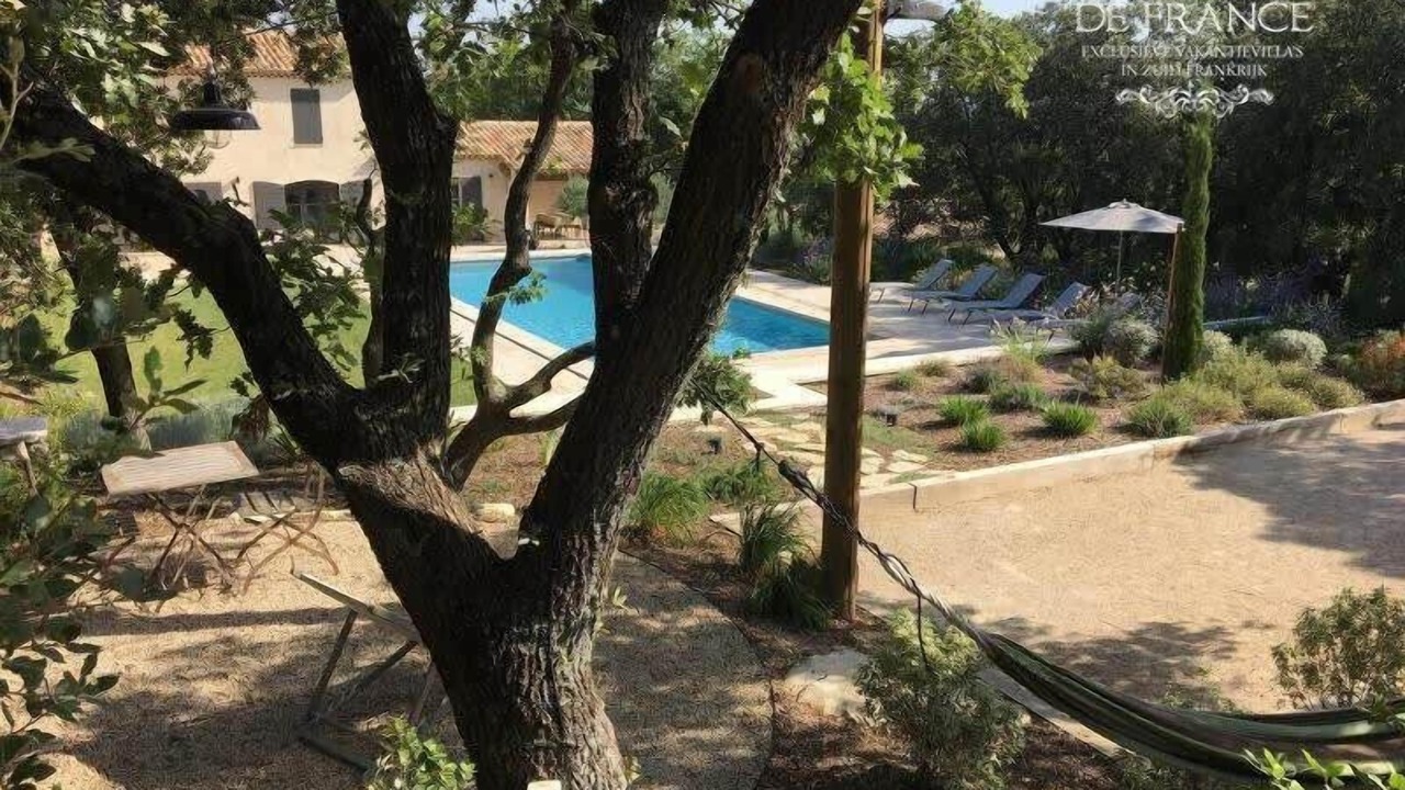 Photo of Outdoor in Eyragues