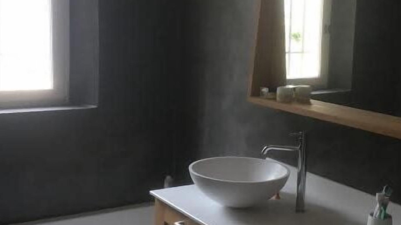 Photo of Bathroom in Eyragues