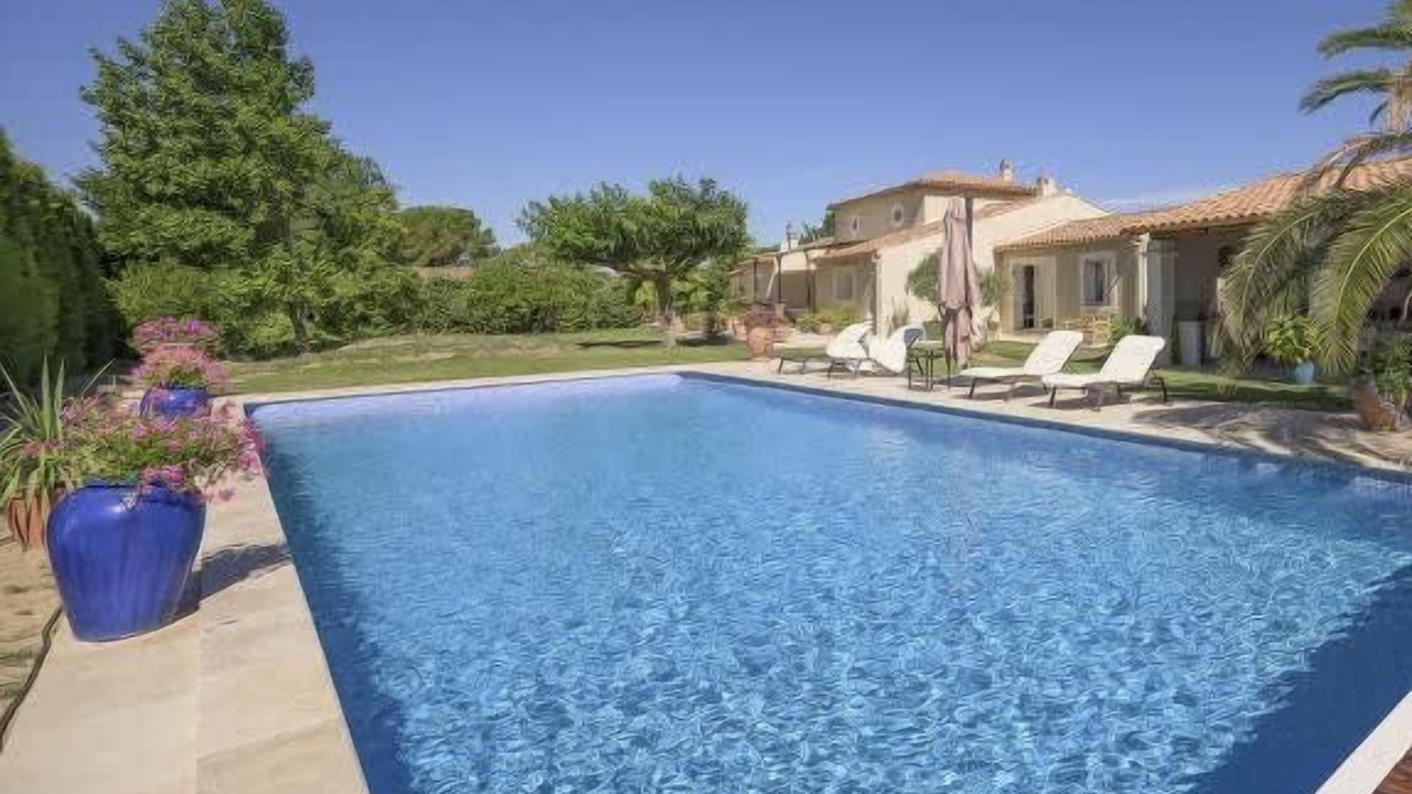 Photo of Outdoor in Mouries