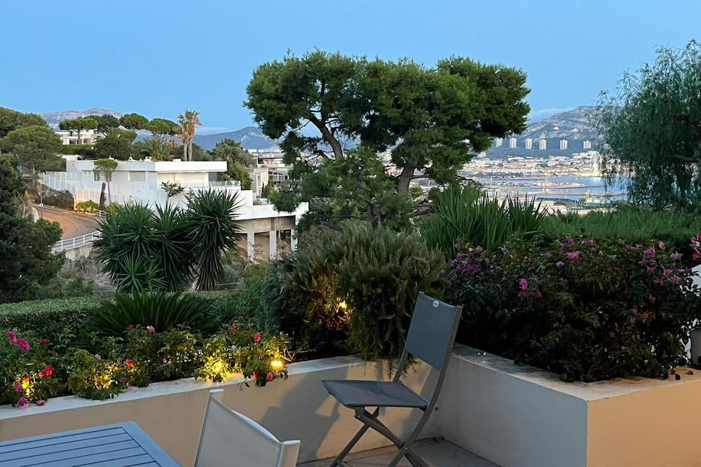 Photo of Outdoor in Roucas-Blanc