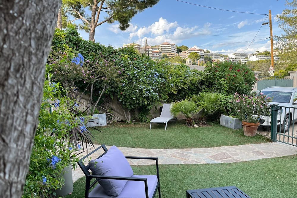 Photo of Outdoor in Roucas-Blanc