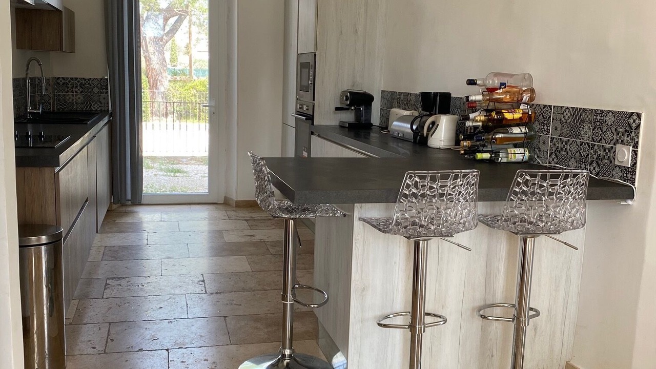 Photo of Kitchen in Pierrefeu-du-Var
