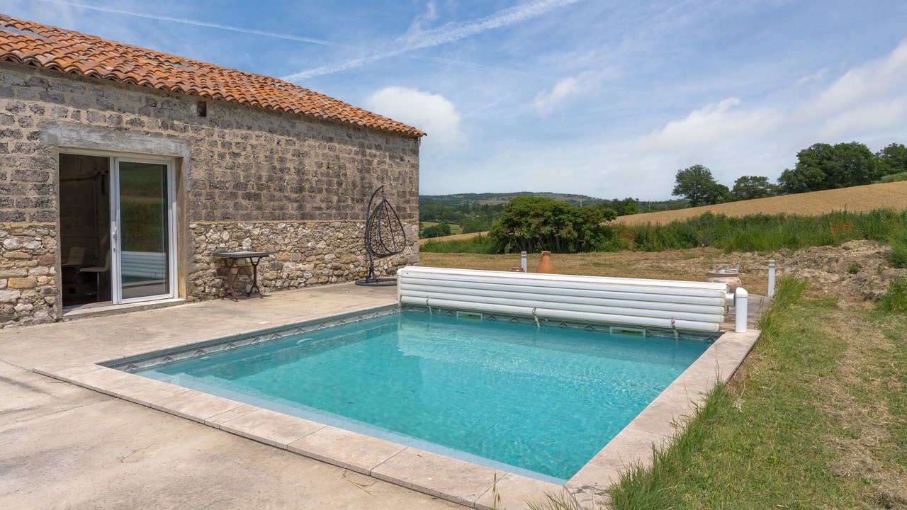 Photo of Outdoor in Montjustin