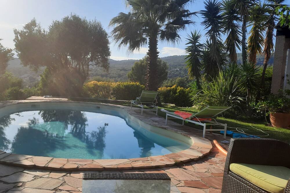Photo of Outdoor in Ceyreste