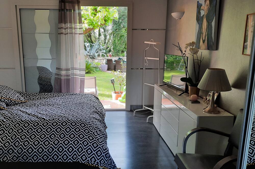Photo of Bedroom in Ceyreste