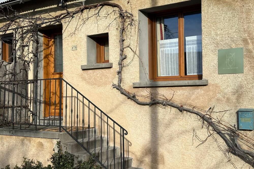 Photo of Outdoor in Baratier
