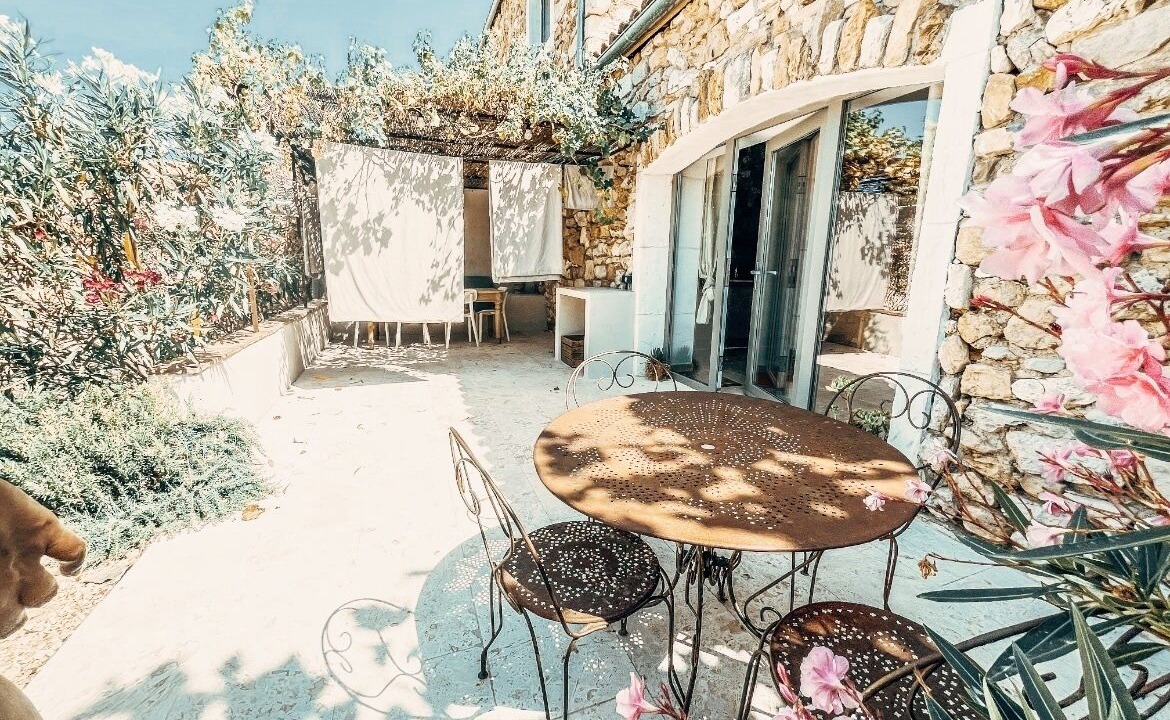 Photo of Patio Balcony in Baron