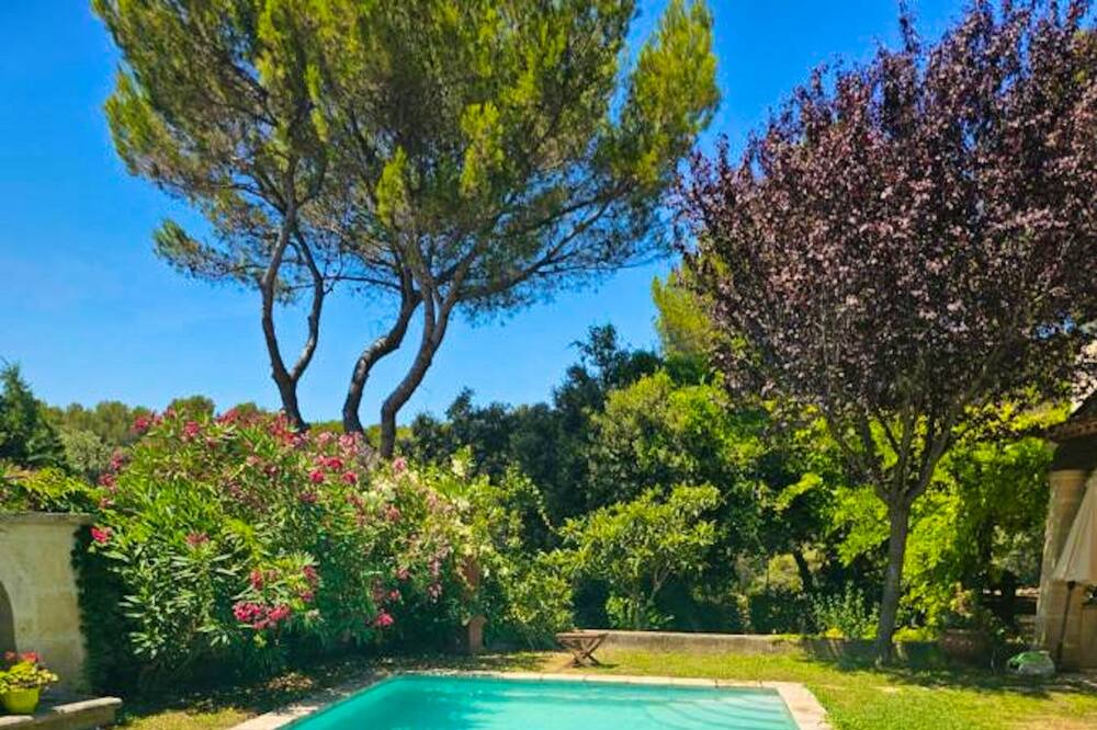 Photo of Outdoor in Salon-de-Provence