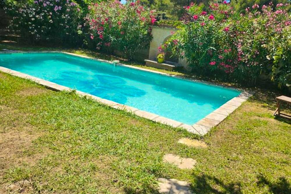 Photo of Outdoor in Salon-de-Provence