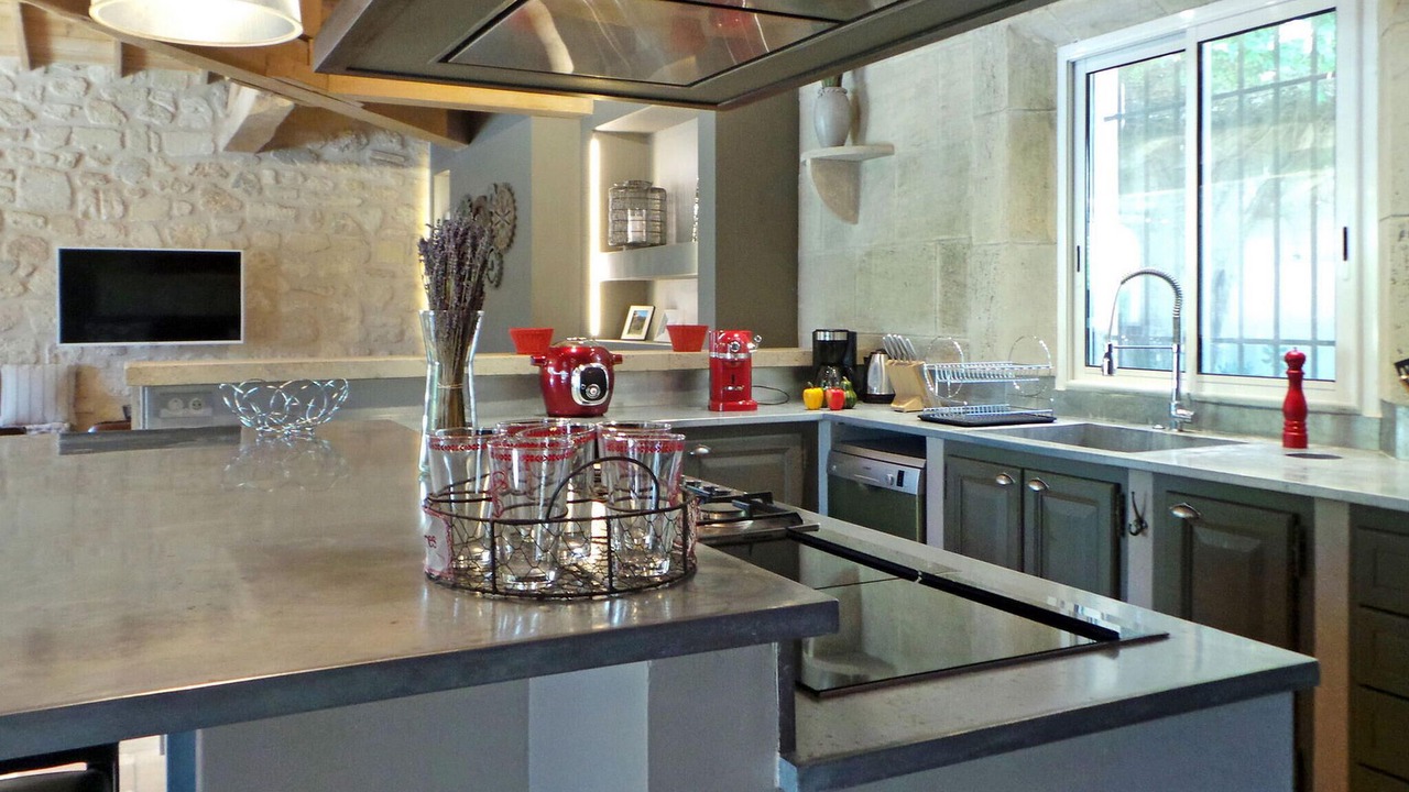 Photo of Kitchen in Maussane