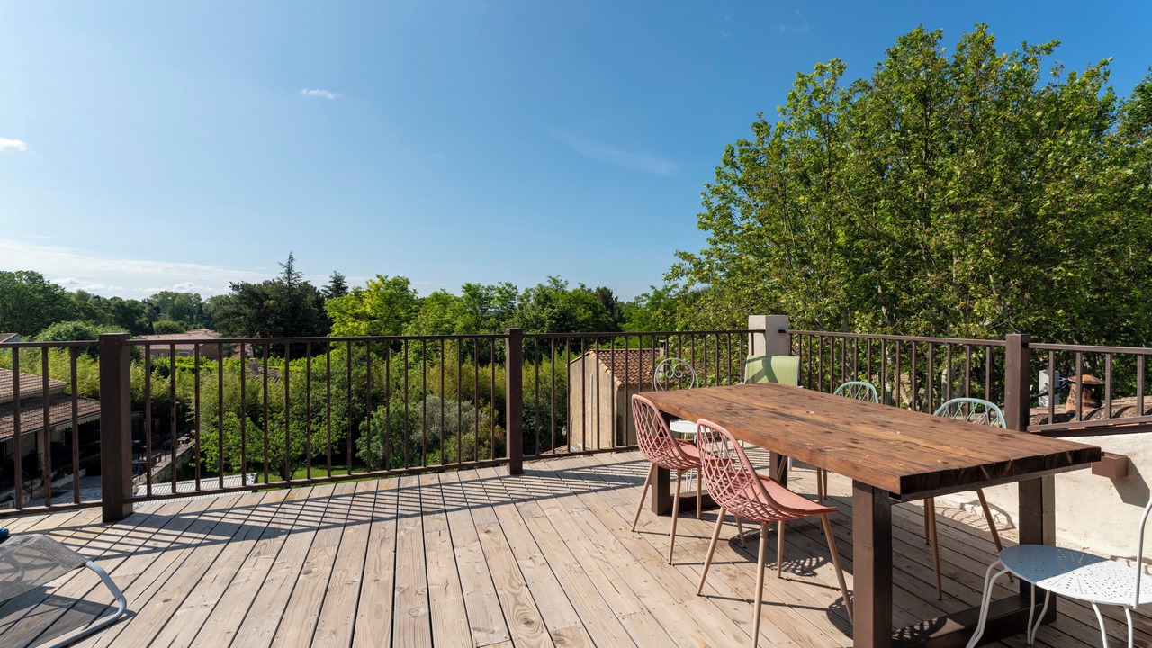 Photo of Outdoor in Eyguieres