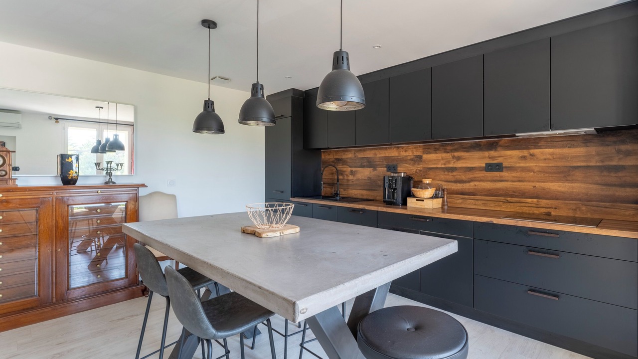 Photo of Kitchen in Eyguieres