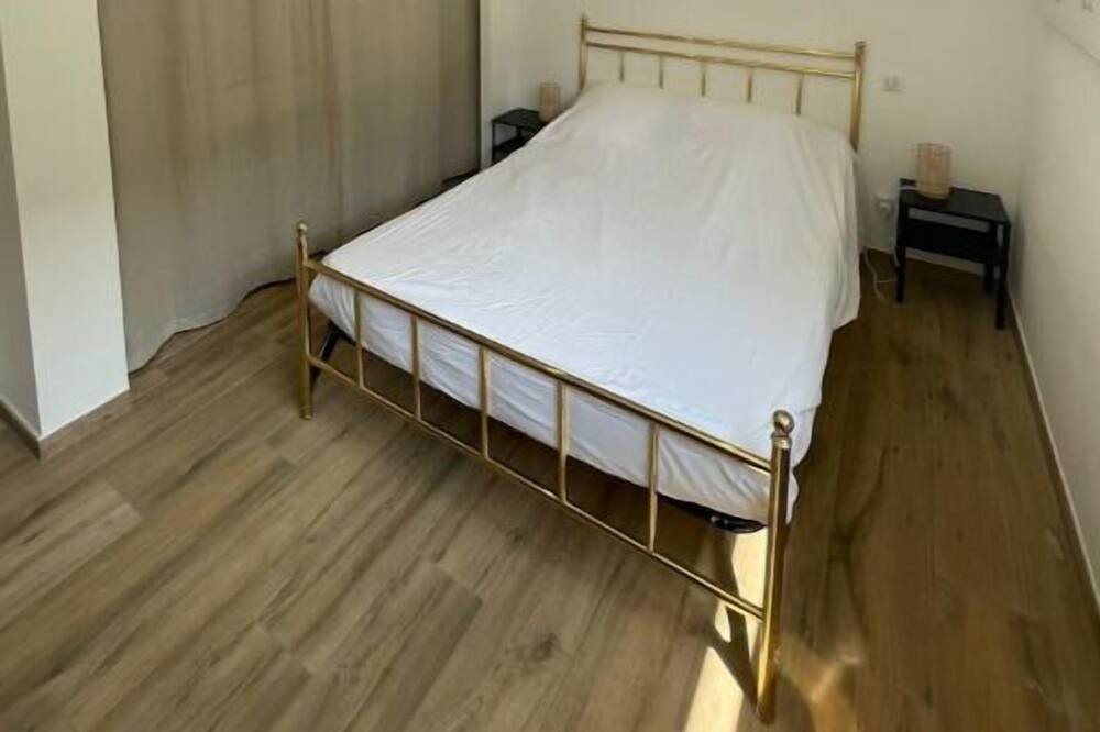Photo of Bedroom in Carry-le-Rouet