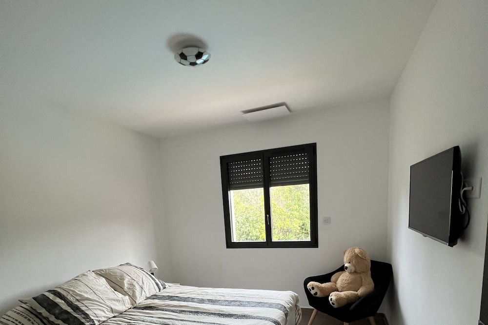 Photo of Bedroom in Istres