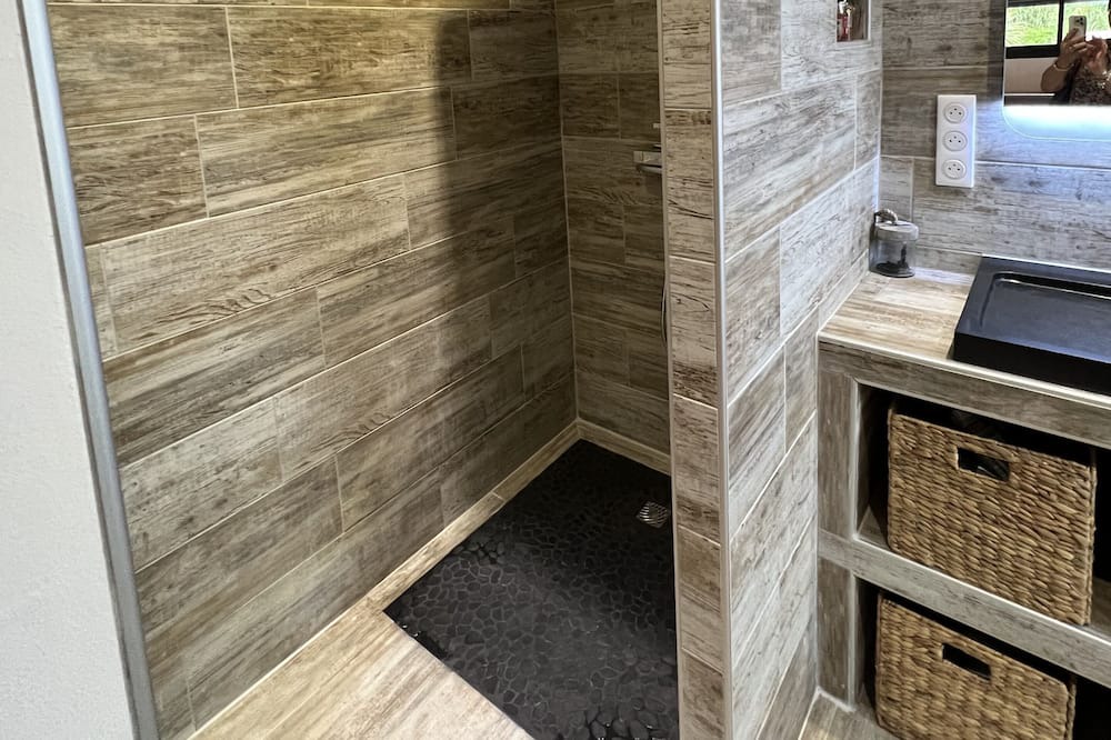 Photo of Bathroom in Istres