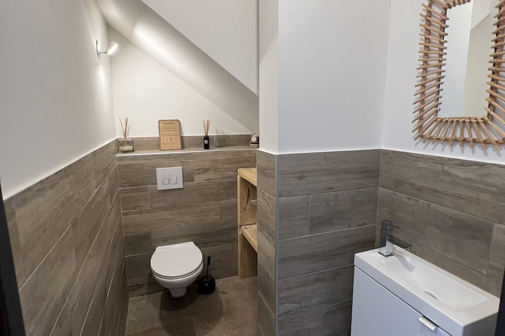 Photo of Bathroom in Istres