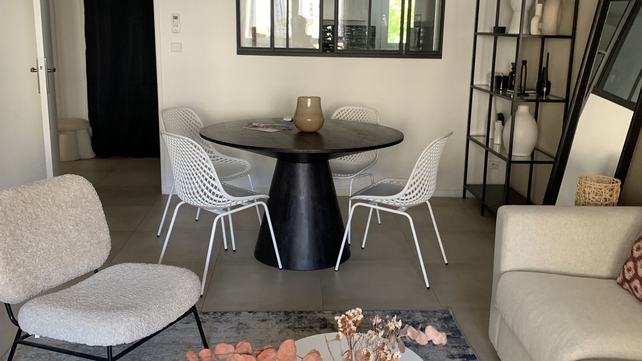 Photo of Livingroom in Menpenti