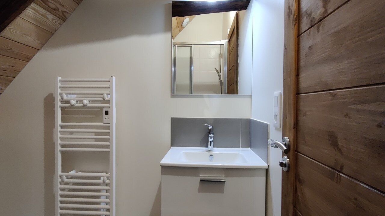Photo of Bathroom in Vallouise