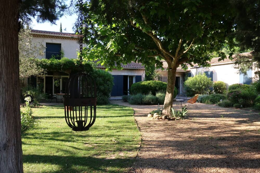 Photo of Outdoor in St.-Remy-de-Provence