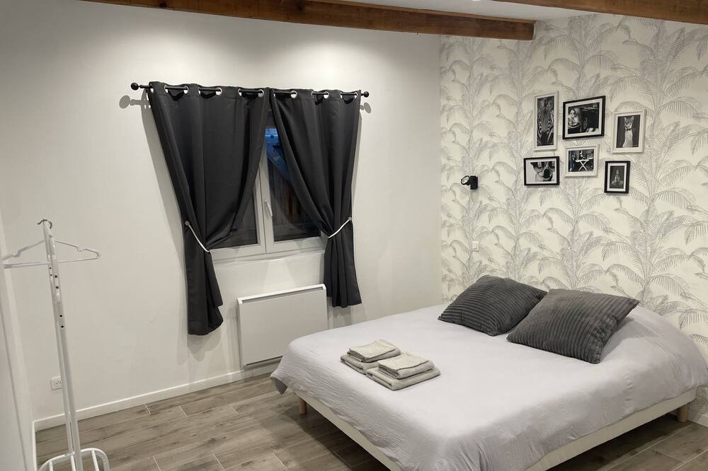 Photo of Bedroom in Le Puyricard