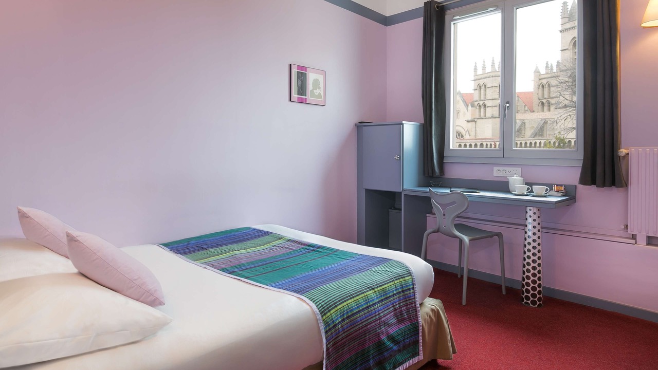 Photo of Bedroom in Historic Centre