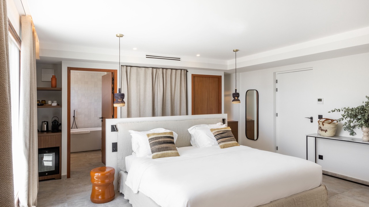 Photo of Bedroom in Bormes-Les-Mimosas