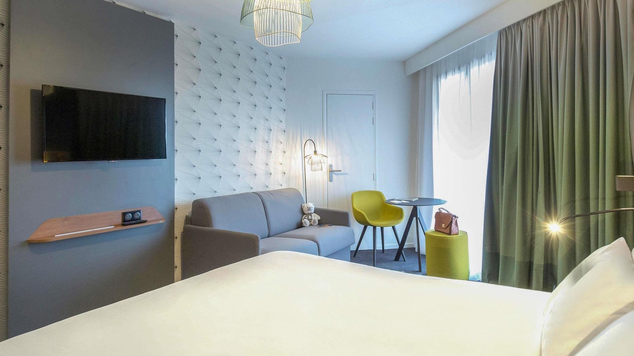 Photo of Bedroom in Hyeres City Centre