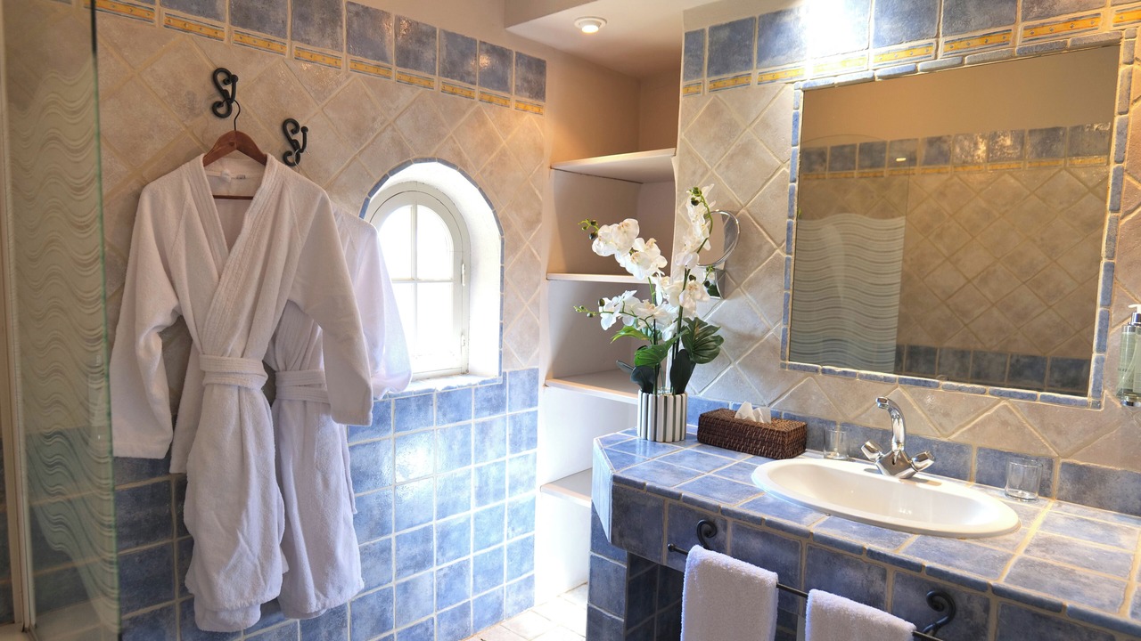 Photo of Bathroom in Salon-de-Provence