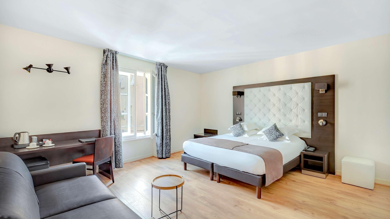 Photo of Bedroom in Nimes City Centre