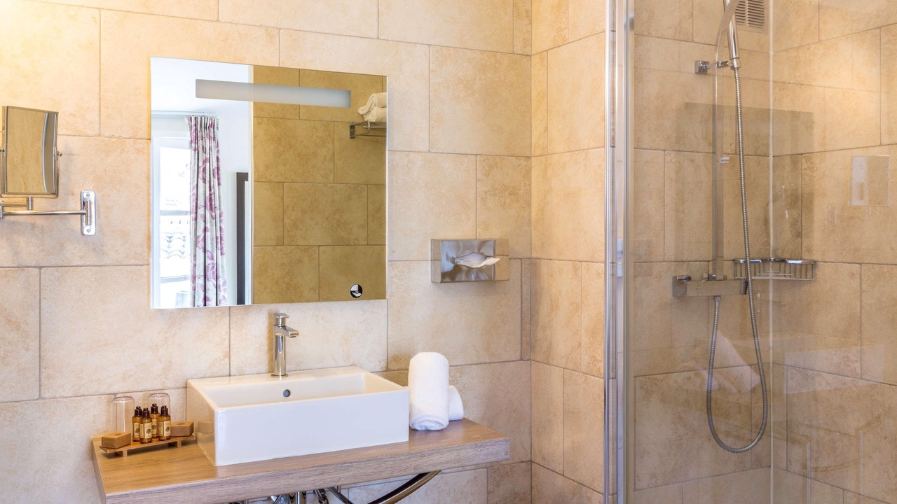 Photo of Bedroom in Nimes City Centre