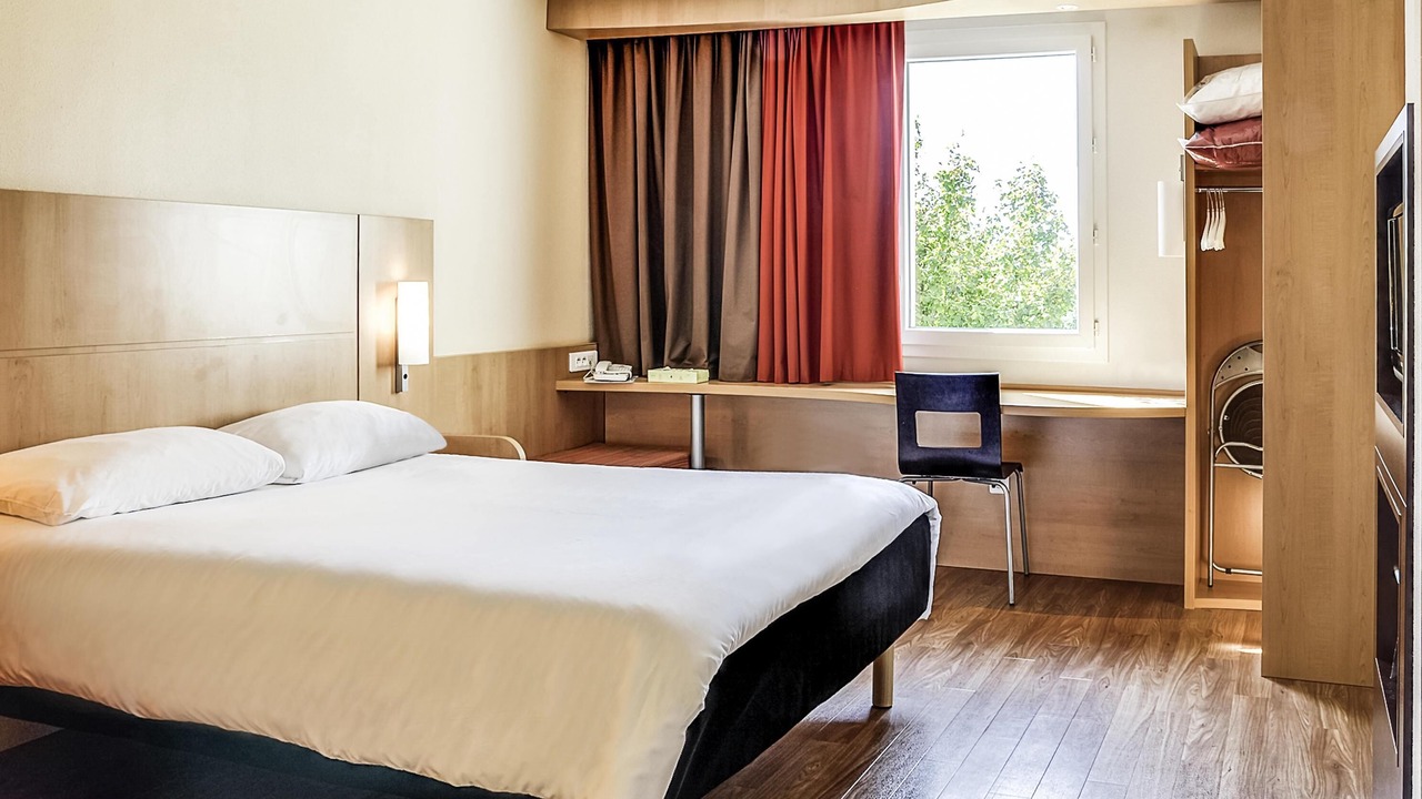 Photo of Bedroom in Salon-de-Provence