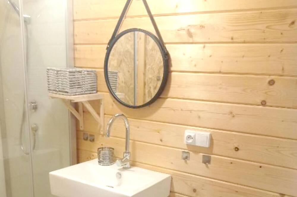 Photo of Bathroom in Cornillon-Confoux