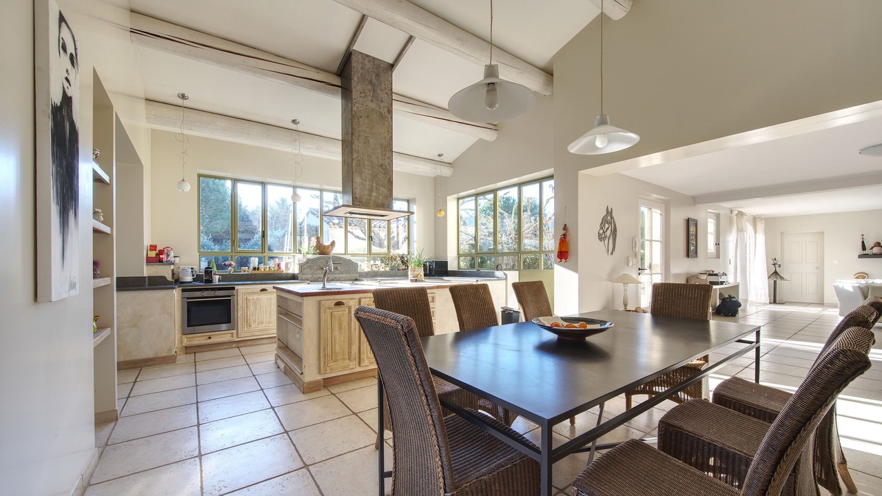 Photo of Kitchen in Eygalieres
