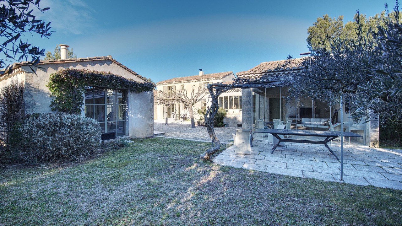 Photo of Outdoor in Eygalieres